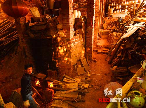 ���ϼҟ��յ����G������Ů���ڠtǰ�Ց�(y��ng)���G��