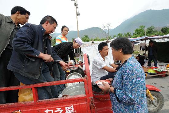 �D�ģ�ï�hȺ��������ÿ��́�(l��i)����