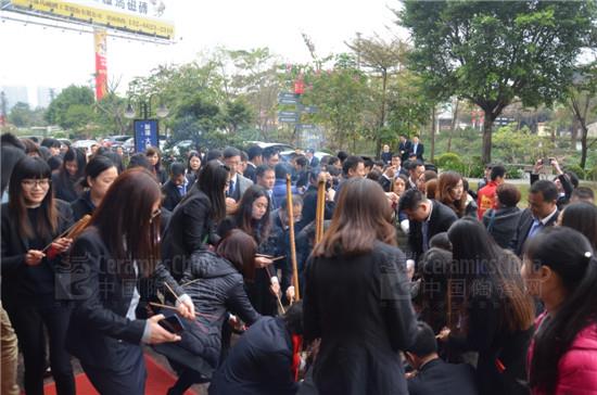 ����(g��)����xʽ���[�Ƿ�