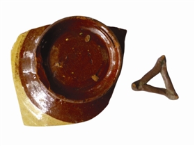 圖3 邛窯芝麻花三足支釘與墊燒物標(biāo)本