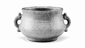 南宋 官窯雙耳爐上海博物館藏