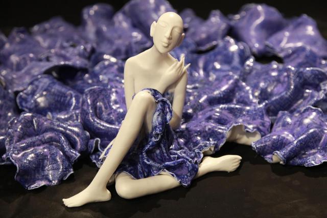 獨白——吳苗羽陶瓷藝術(shù)作品展在廣州白云機場開幕