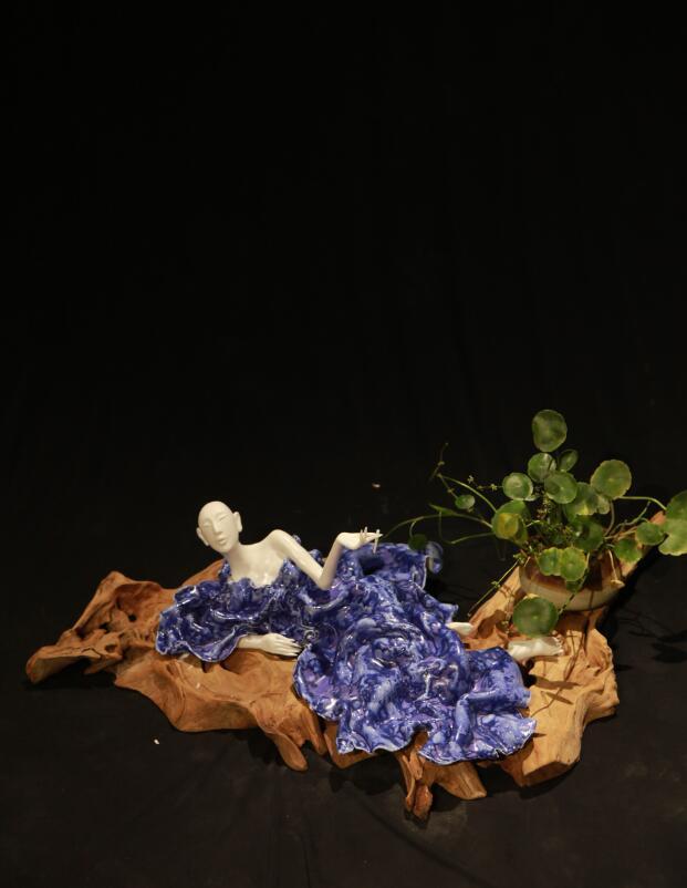 獨白——吳苗羽陶瓷藝術(shù)作品展在廣州白云機場開幕