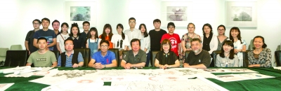 上合組織青島峰會宴會用瓷“錦繡中華”來自深職院 上合組織青島峰會宴會用瓷“錦繡中華”來自深職院